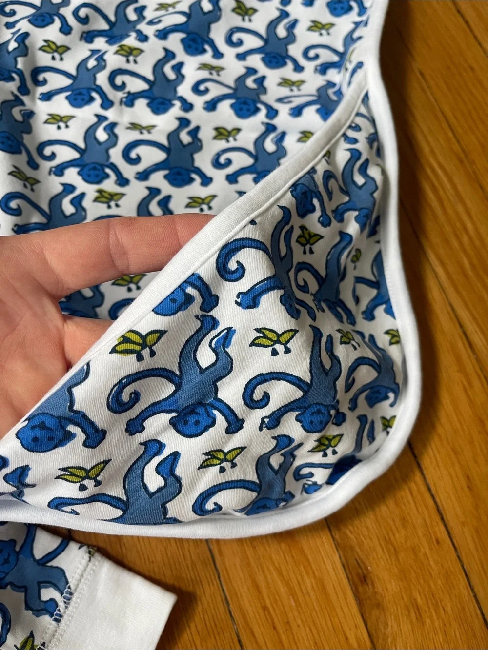Roberta Roller Rabbit baby3 pc set Pajama top/bottom w/ Matching Blanket/towel